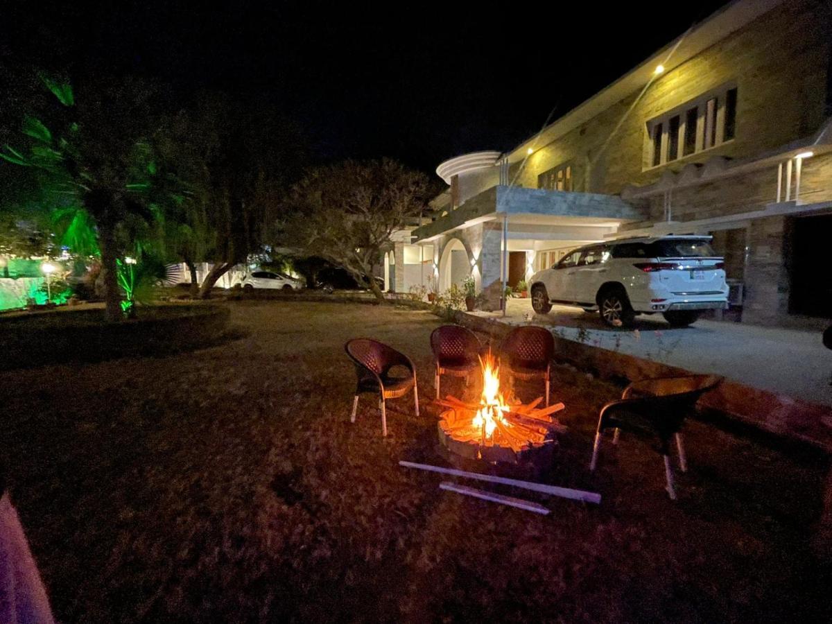 Laca Sa Lodge Opp Canturus Mall Ισλαμαμπάντ Εξωτερικό φωτογραφία